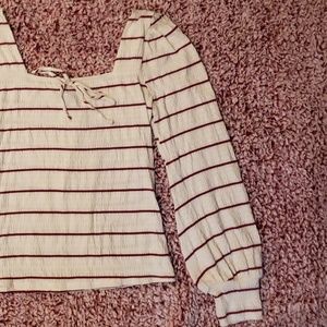 🆕️🆕️Gorgeous Boutique Top🌺 🆕️🆕️